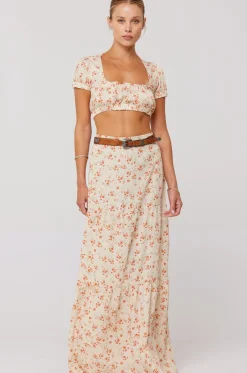 Hot Daisy Top In Wildflower Women Tops