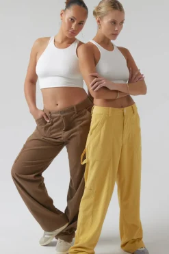 Store Elsa Cargo Pant In Mustard Women Bottoms