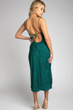 Discount Madison Slip In Seabrook Women Dresses
