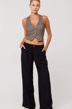Hot Noah Vest In Contempo Women Tops