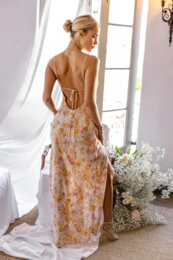 Store River Slip In Gardenia Women Dresses